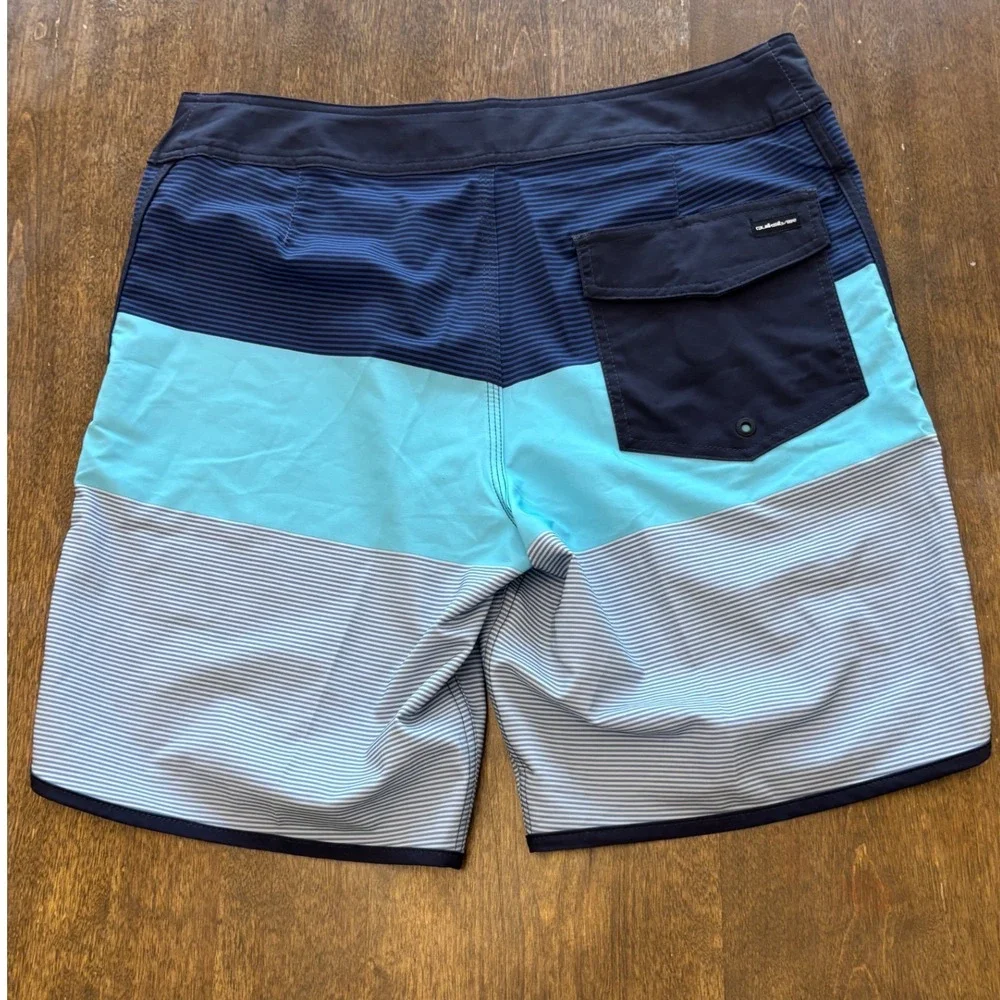 Quiksilver Mens Blue Teal Striped Board Shorts 32 AQYBS03653 Swim Trunks NWT
